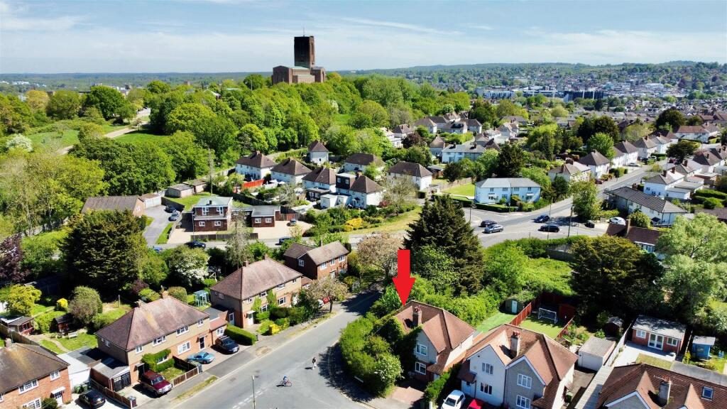 Property main image