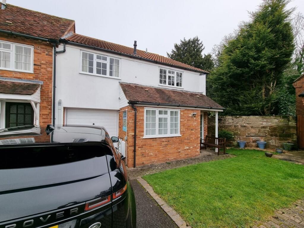 Terraced House