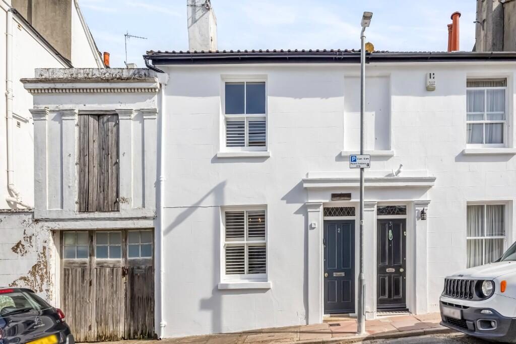 Terraced House