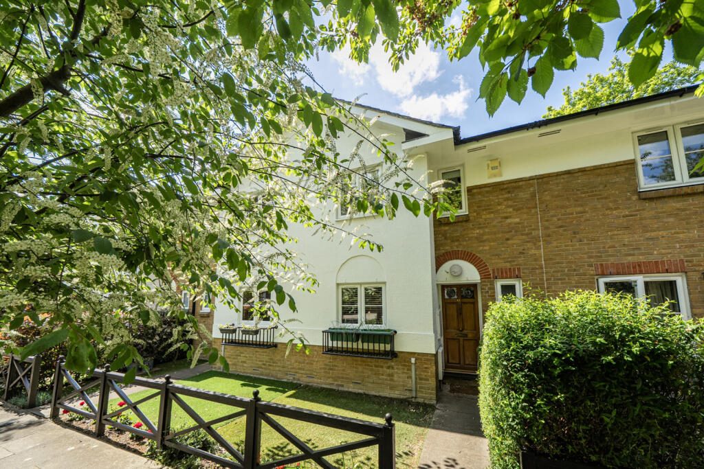 Terraced House