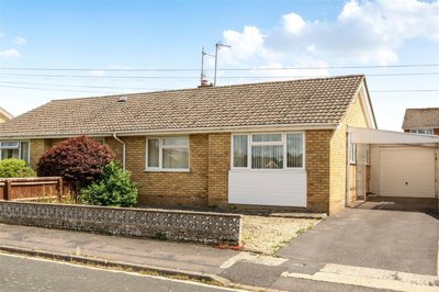 Property on Blenheim Drive, OX28 5LN
