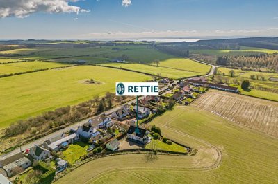 Property on KY15 5LH