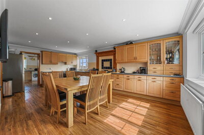 Property on Wolves Hall Lane, CO16 0DG