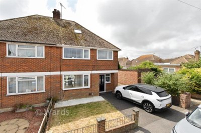 Property on Oakdene Road, CT12 6DR