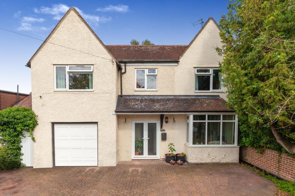 Property main image