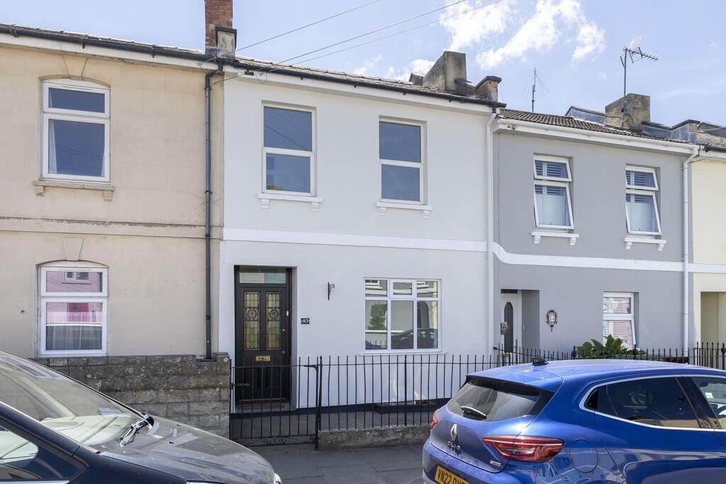 Property main image