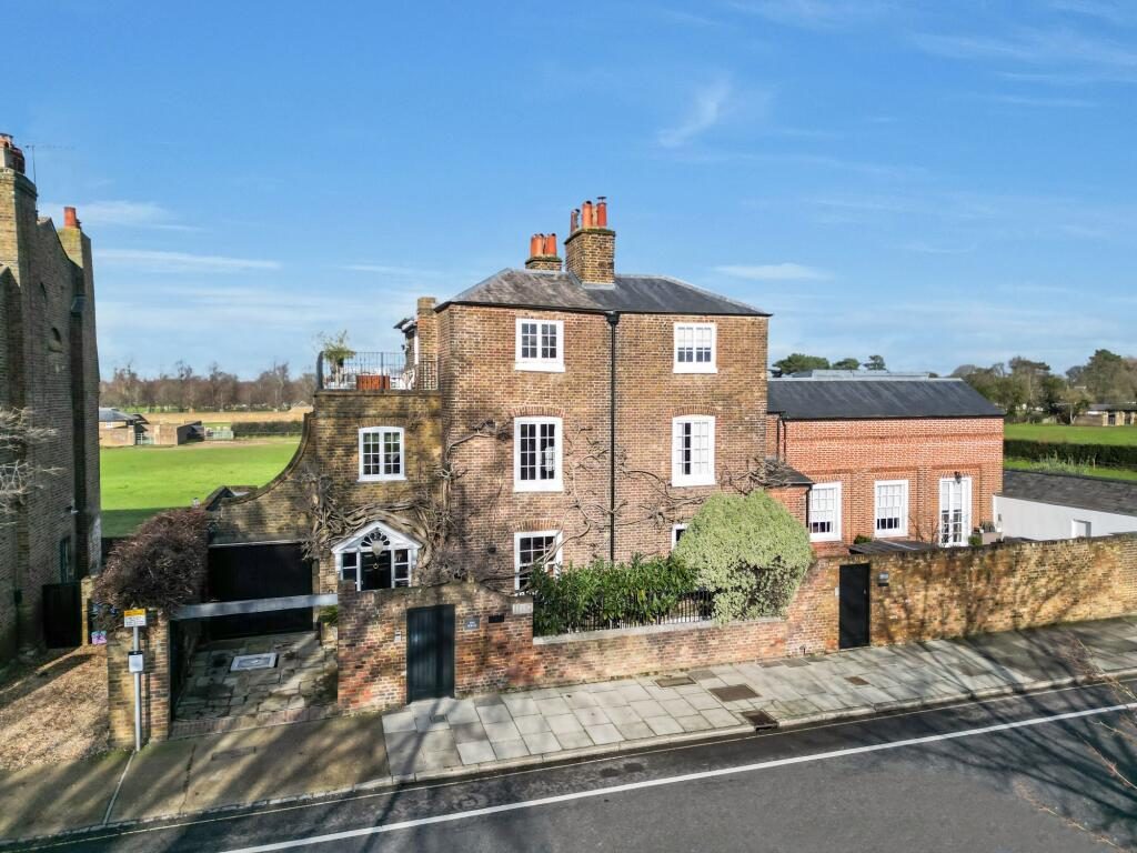 Detached House