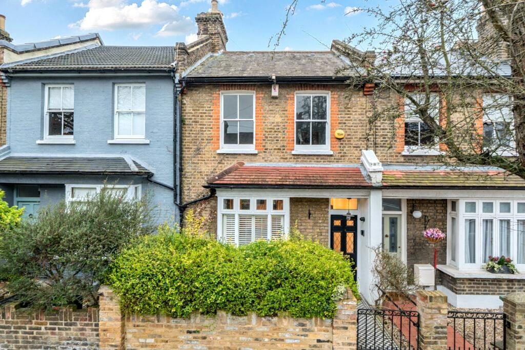Terraced House