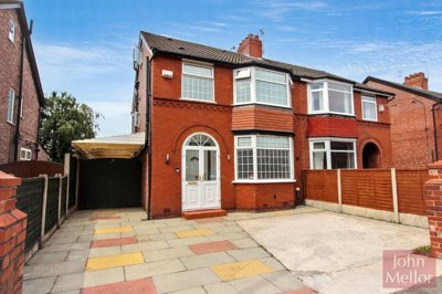 Property on Broadstone Road, SK4 5HW