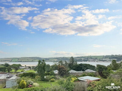 Property on Church Road, SA33 5JT