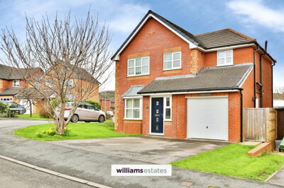 Property on Y Maes, LL16 3JR