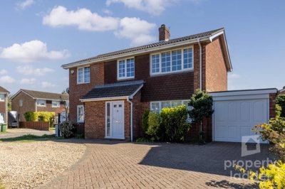 Property on Lilac Close, NR10 3EN