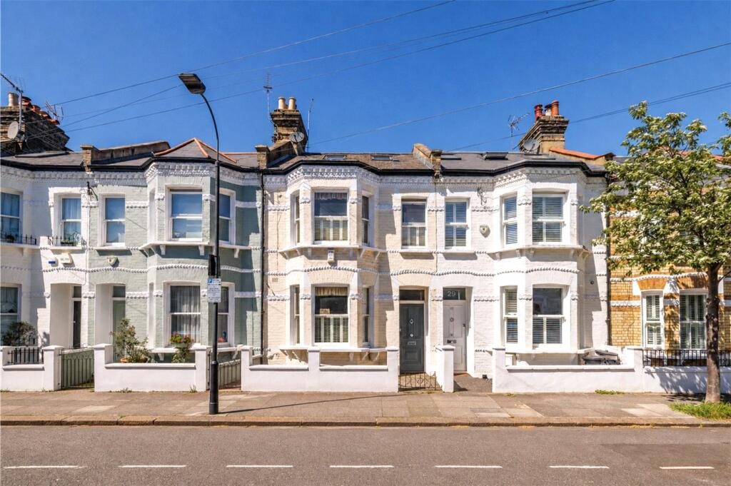 Property main image