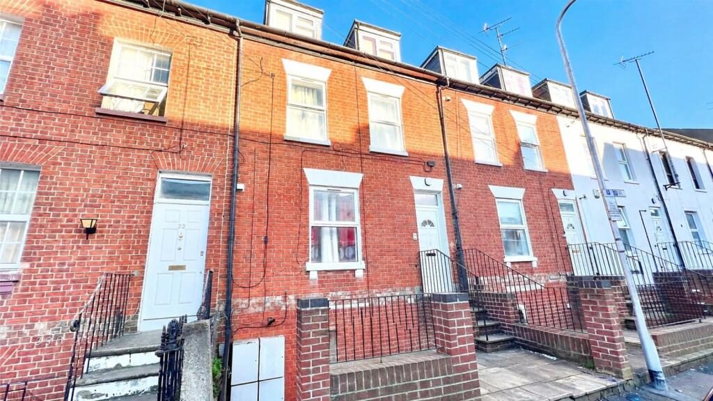 Property main image