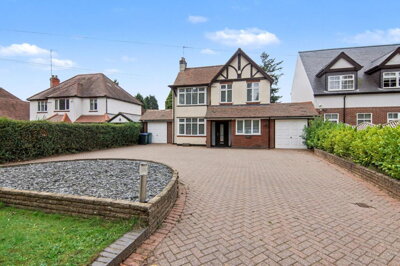 Property on Tamworth Road, CV7 8JJ