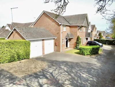 Property on Jacorrin Close, NN2 8XG