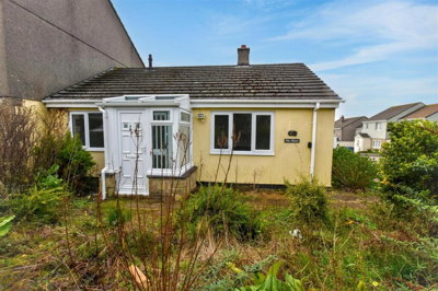 Property on Trethannas Gardens, TR14 0LJ