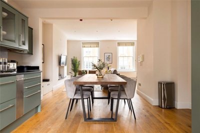 Maisonette