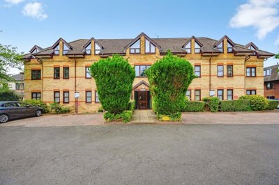 Property on North Orbital Road, WD25 0RP