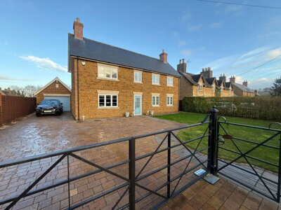 Property on Waltham Road, NG32 1RY