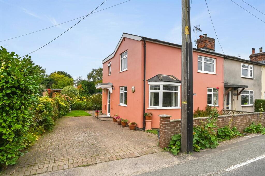 Terraced House