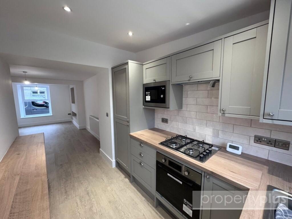 Terraced House