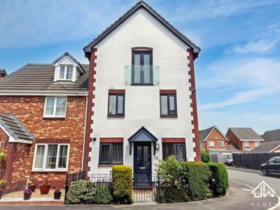 Property on White Avenue, NP10 8SZ