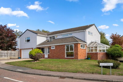 Property on Wells Avenue, LE18 3TJ