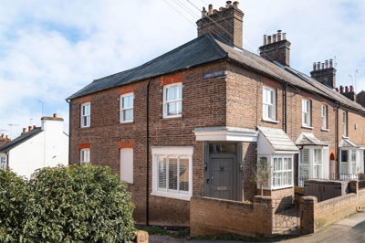 Property on Charles Street, HP4 3DJ