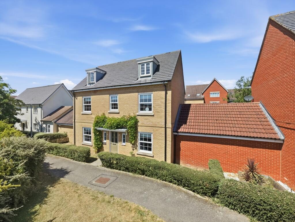 Property main image