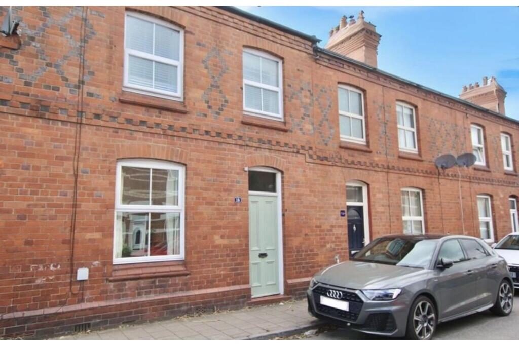 Terraced House