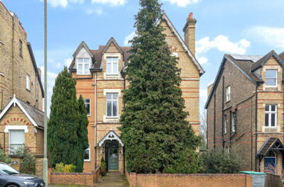Property on Crystal Palace Park Road, SE26 6UP