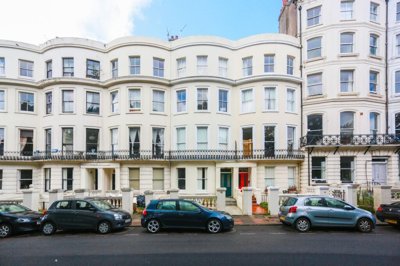 Property on BN1 3JG