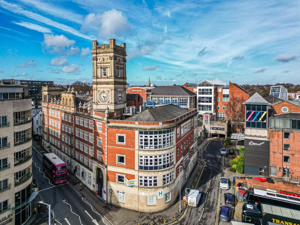 Property main image