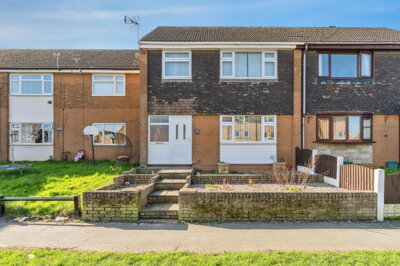 Property on Croft Court, CH65 9EJ