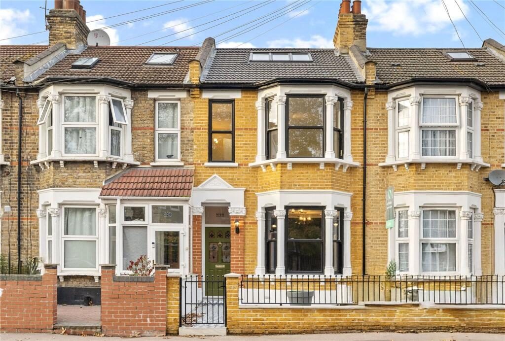 Terraced House