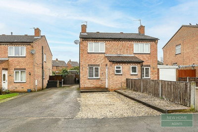 Property on Carlisle Close, NG31 8RZ