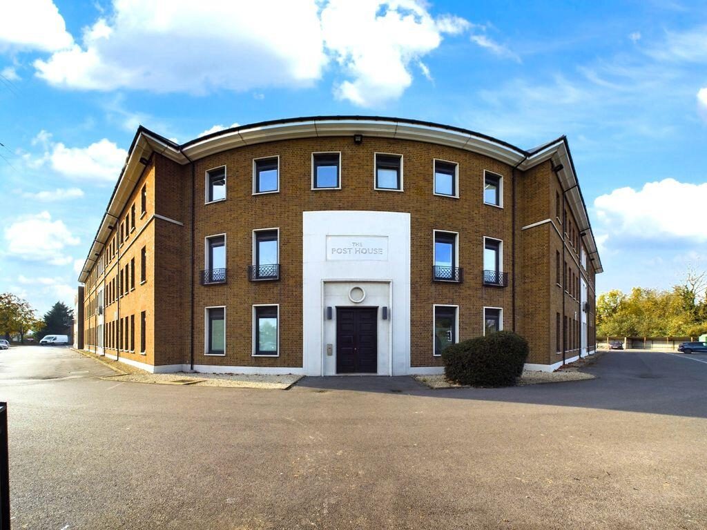 Property main image