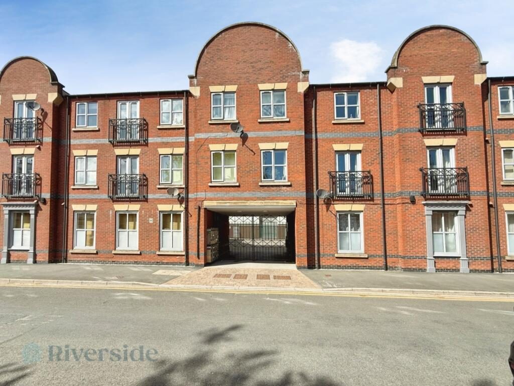Property main image