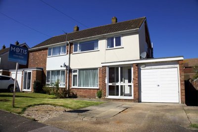 Property on Firs Close, CT19 4HZ