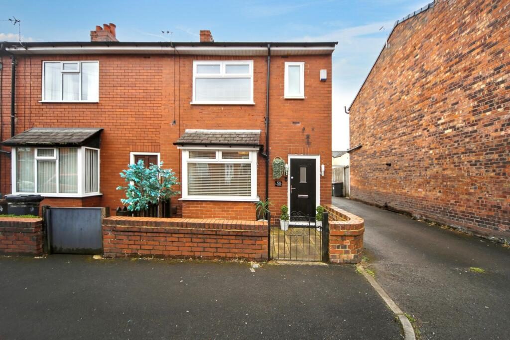 Terraced House