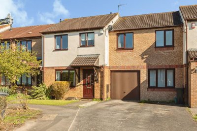 Property on New Road, BS34 8TG