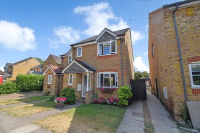 Property on Lower Cippenham Lane, SL1 5DG