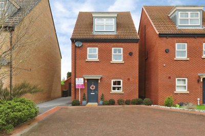 Property on Melhaven Way, S66 1BN
