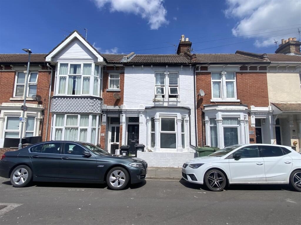 Terraced House