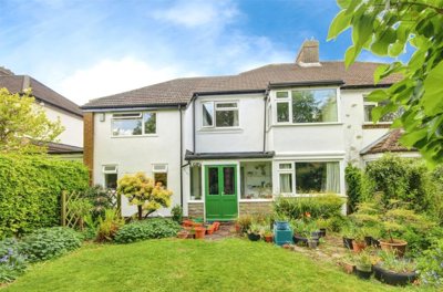 Property on Geoffrey Avenue, DH1 4PF