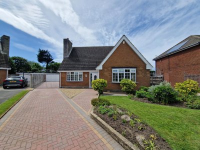 Property on Village Way, FY2 0AH