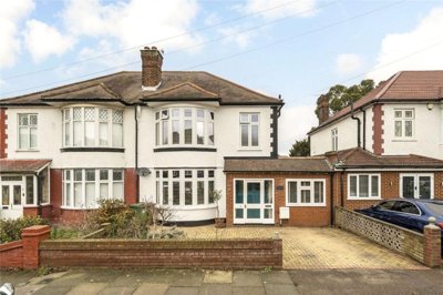 Property on Daneby Road, SE6 2QF