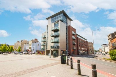 Property on Bute Crescent, CF10 5BX