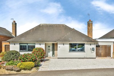 Property on Cresta Gardens, NG3 5GD